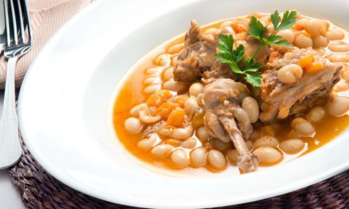 Foto de la receta Alubias con conejo