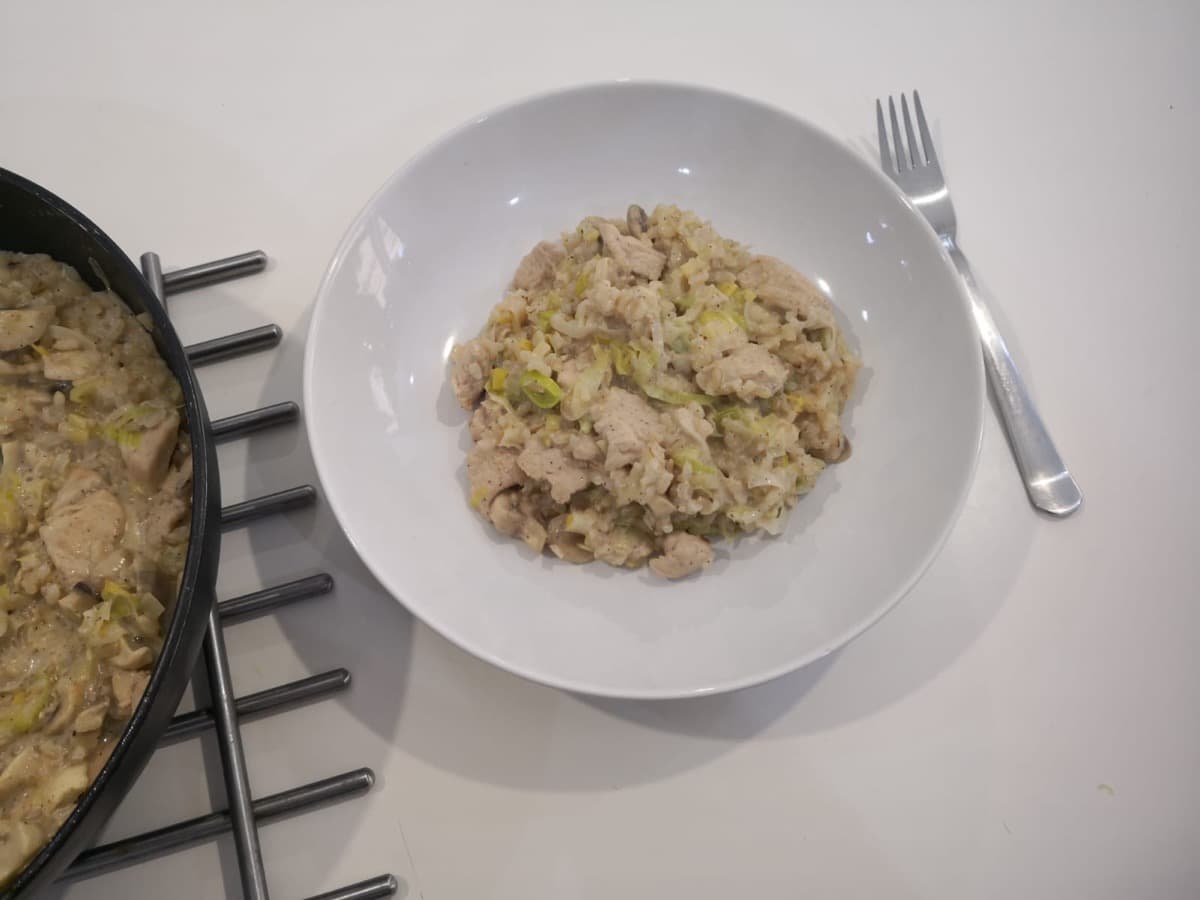Foto de la receta Arroz con Pollo, puero y champiñones