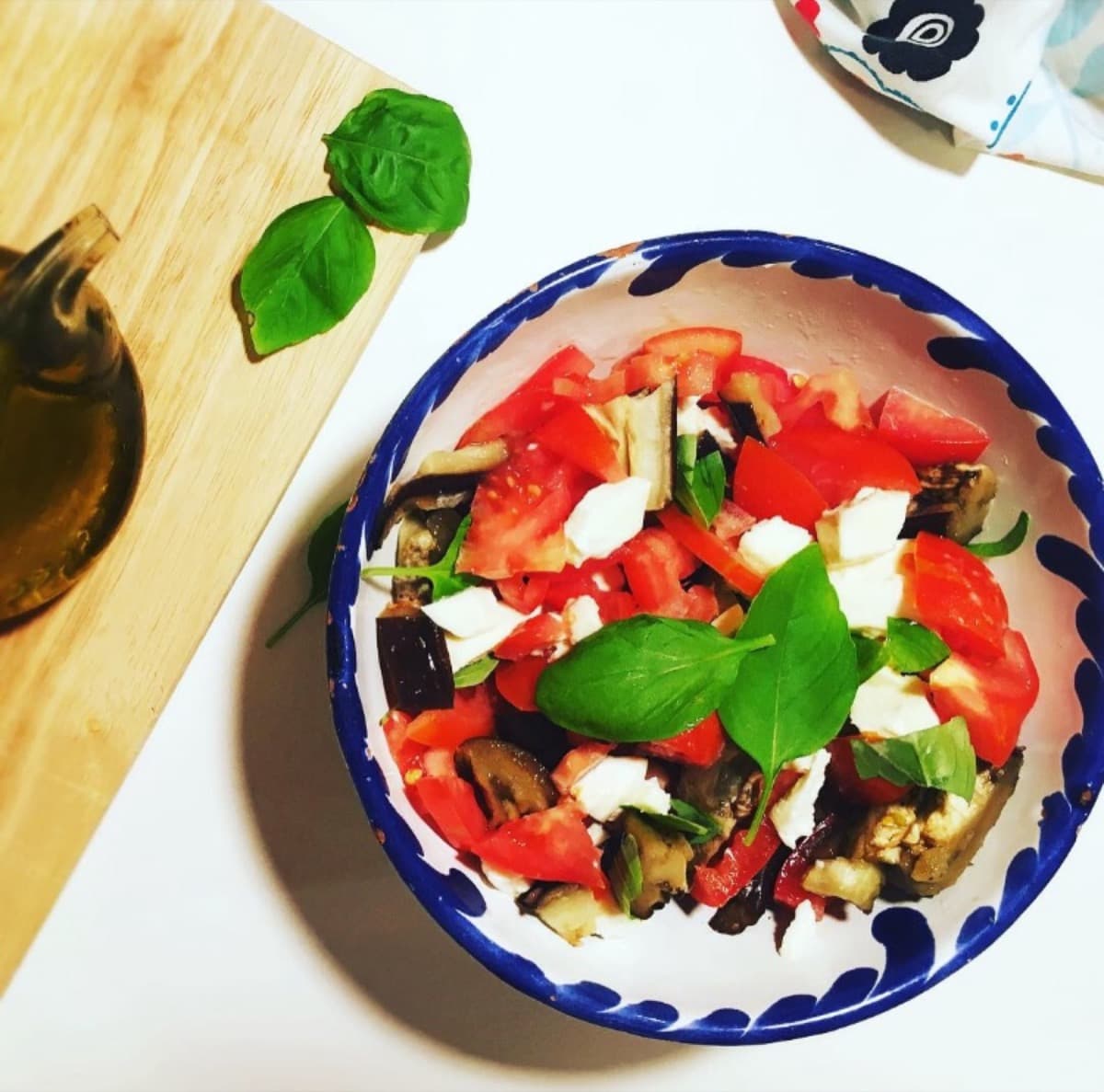 Foto de la receta Ensalada de Tomate y Berenjena asada