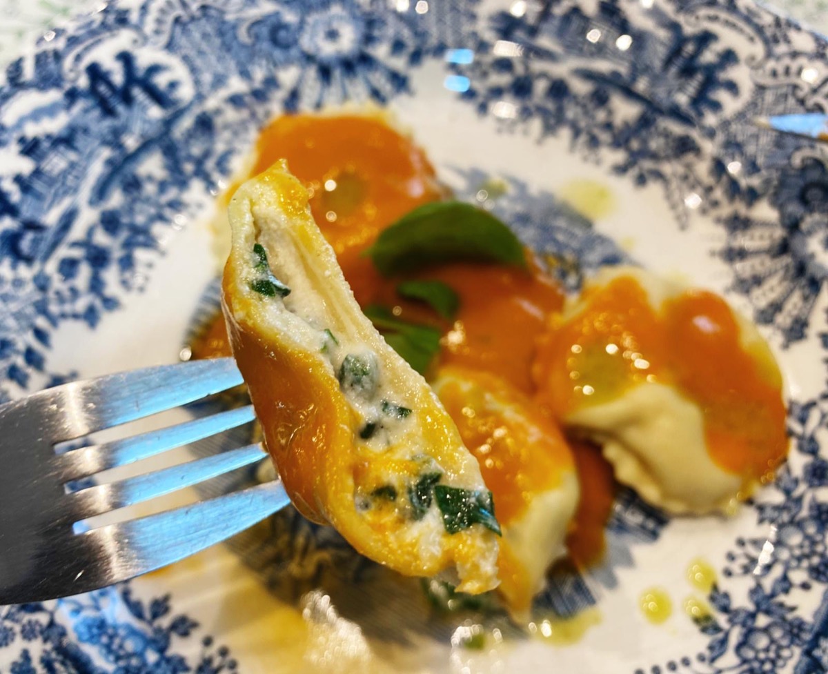 Foto de la receta Pasta rellena con ricotta, espinacas y nueces