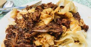 stracotto de ternera a la florencitina con pasta fresca