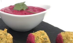 falafel de coliflor rosa